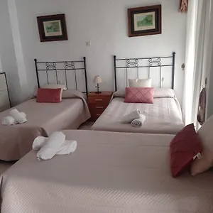 https://casa-tipica-de-pueblo-andaluz.es-andalucia.com