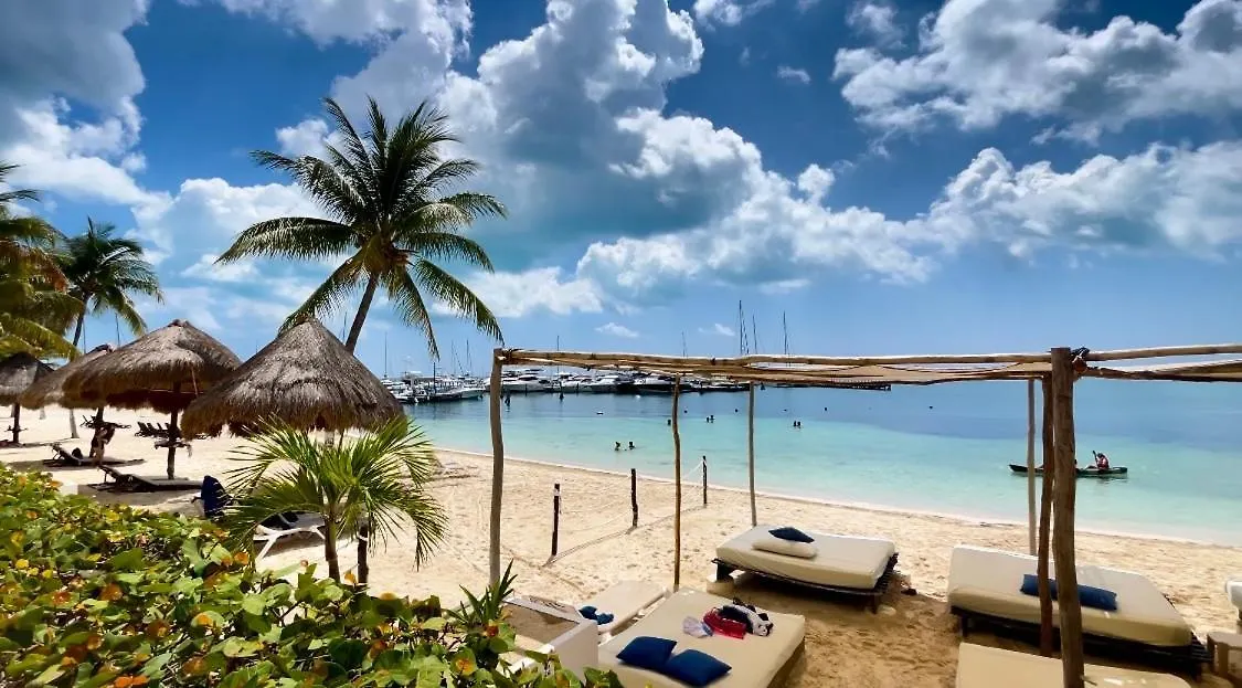 Caribbean Apartment Cancun