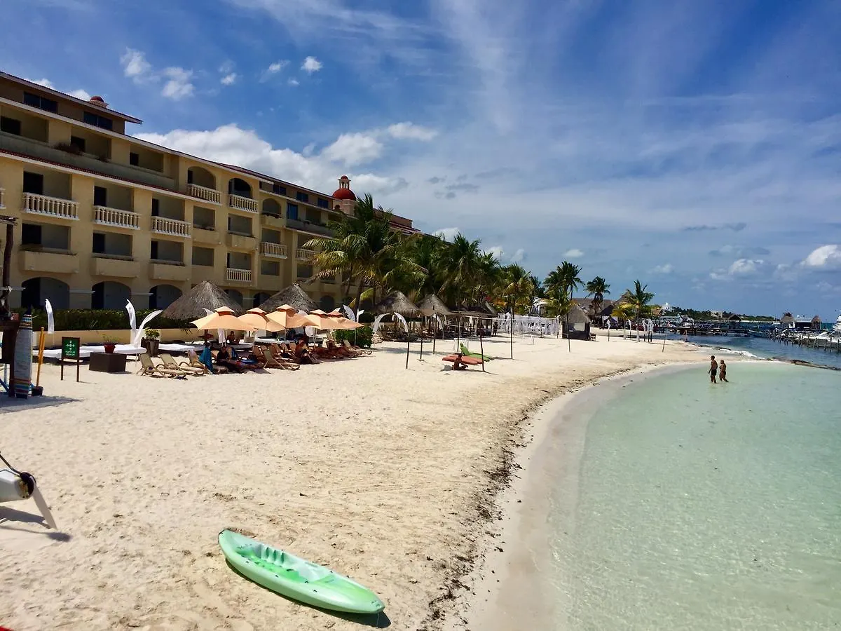 Caribbean Apartment Cancun